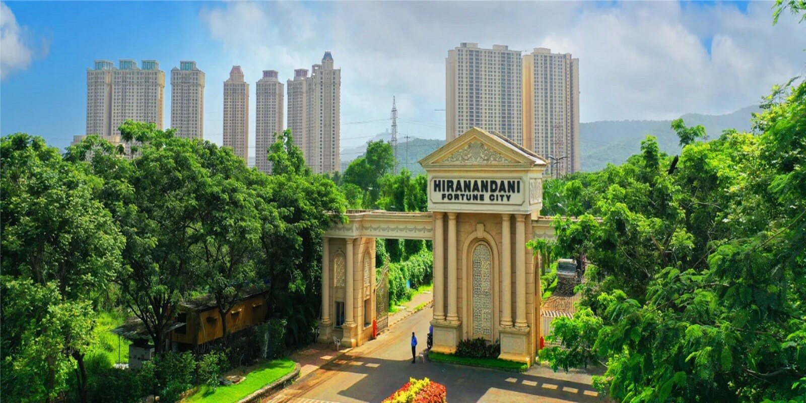Hiranandani Fortune City residential project in New Panvel