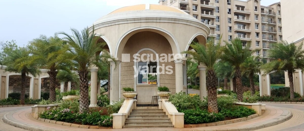 Indiabulls Golf City Amenities-Features 3
