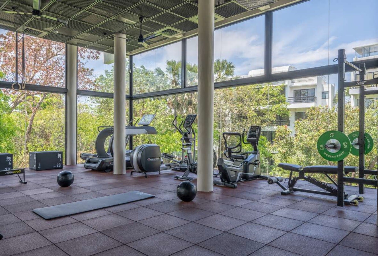 Inner Circle Navi Mumbai Gymnasium Image