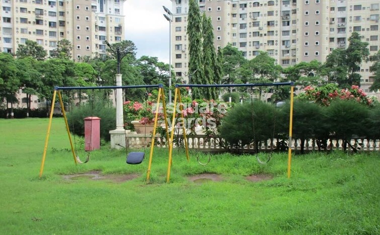 NRI Complex Phase I Amenities-Features