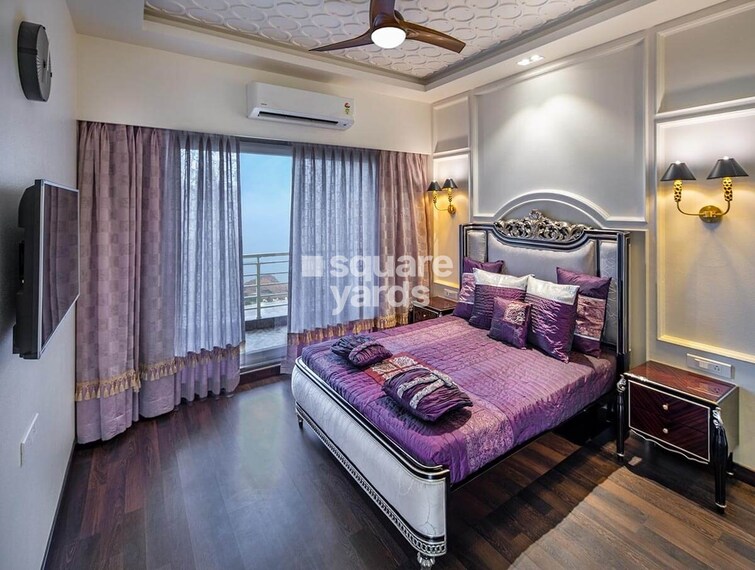 Paradise Sai World Empire Apartment Interiors 4