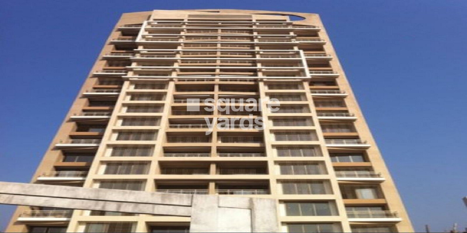Skylark Apartments