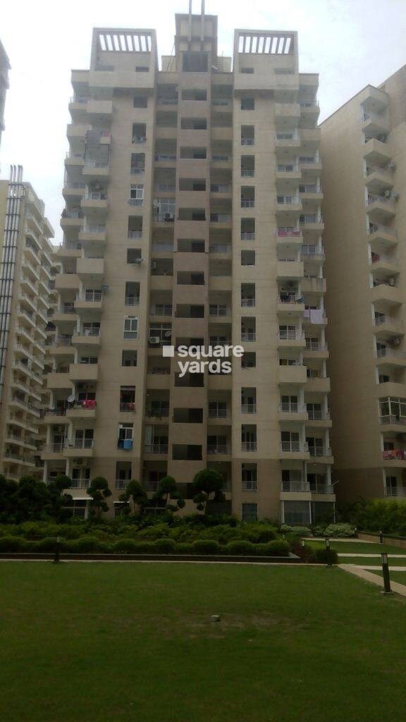 Ajnara Daffodil Tower View