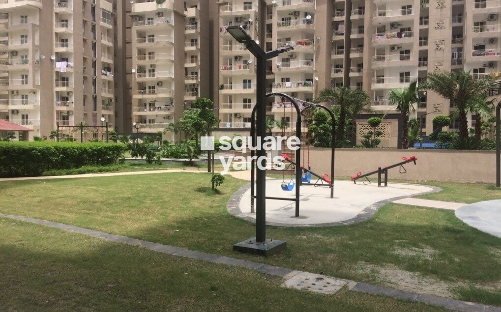 Ajnara Grand Heritage