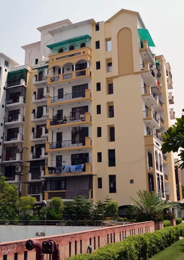 Amrapali Exotica Apartment Exteriors