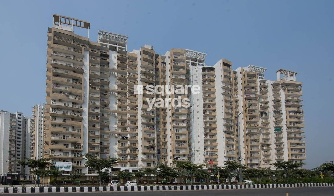 Antriksh Golf View - II Tower View