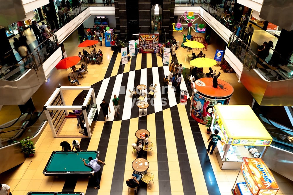 Centre Stage Wave Mall Amenities Features