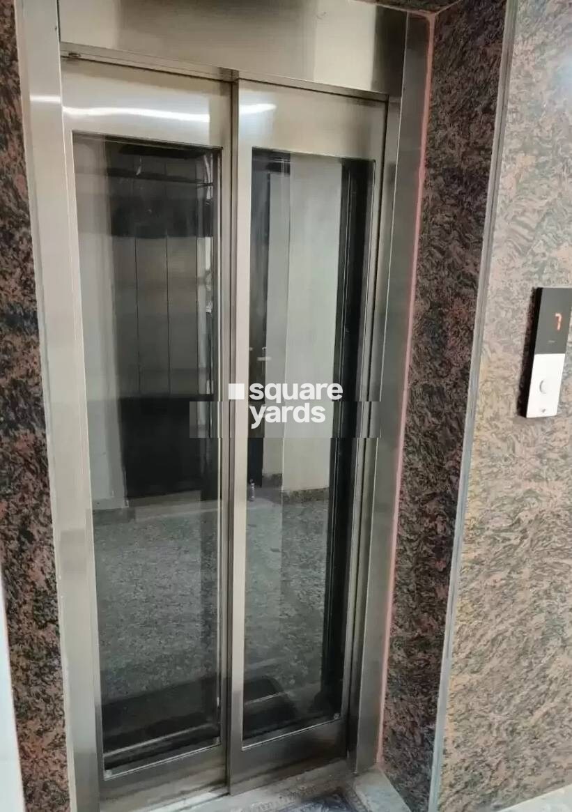 Dream Wonder Homes Lift Lobby Image