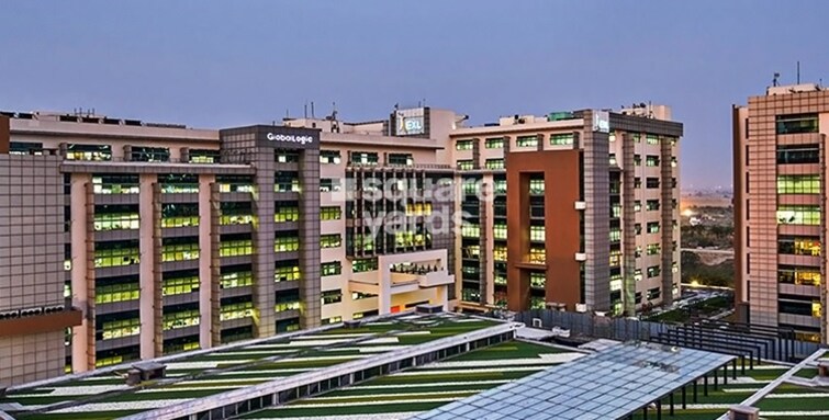 Embassy Oxygen Tower View 7