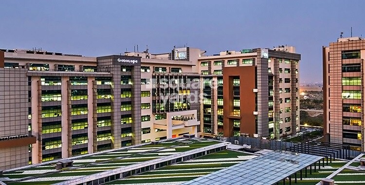 Embassy Oxygen Tower View 7