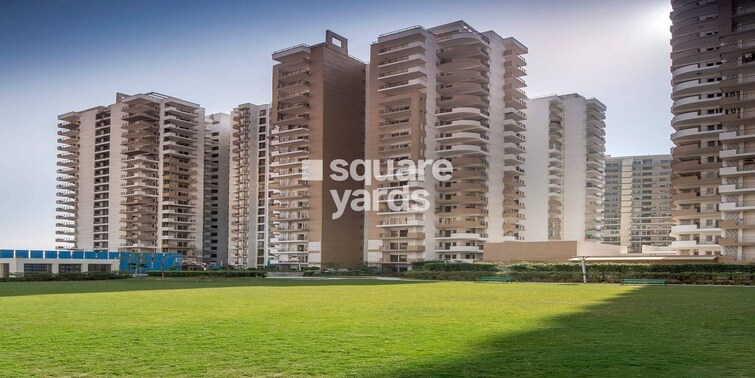 Express Zenith Tower View 1