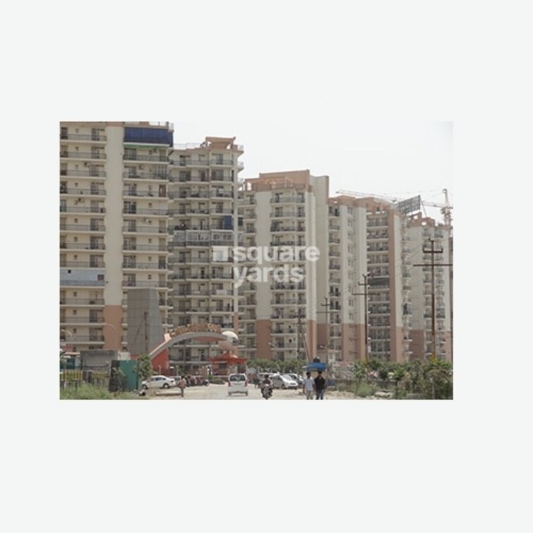 Gaur Grandeur Tower View 5