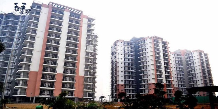 Gaur Grandeur Tower View 1