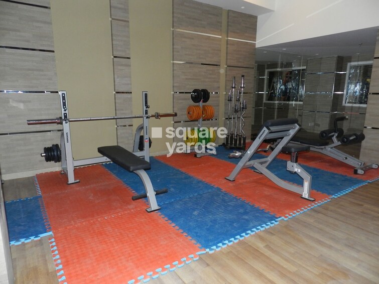 Homes 121 Gymnasium Image