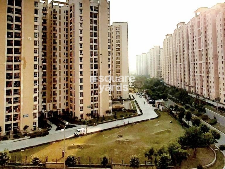 Jaypee Green Wish town Klassic Tower View