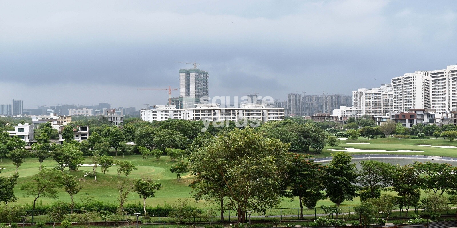 Jaypee Greens Kalypso Court