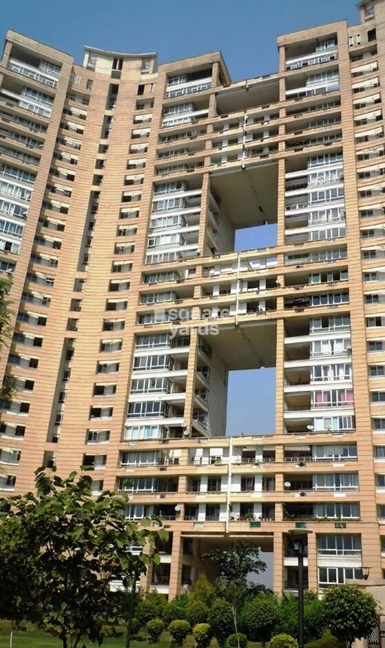 Jaypee Greens Kalypso Court Tower View 5