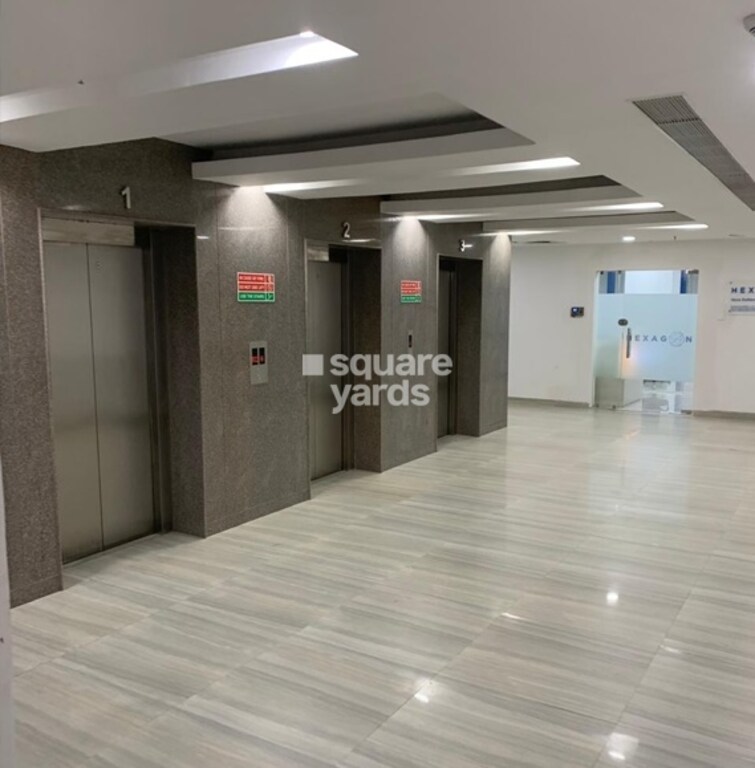 KLJ Noida One Lift Lobby Image