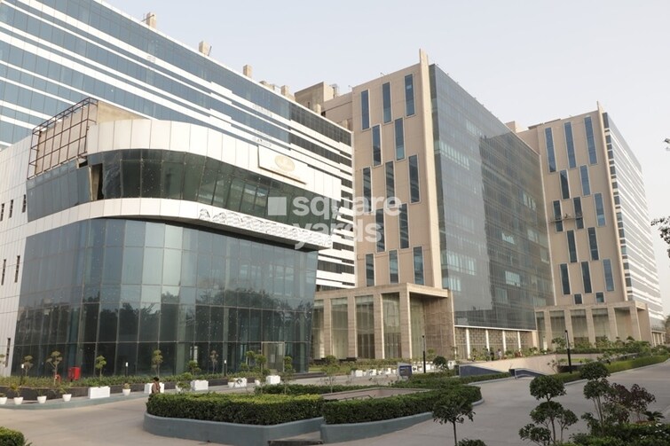 KLJ Noida One Tower View 1