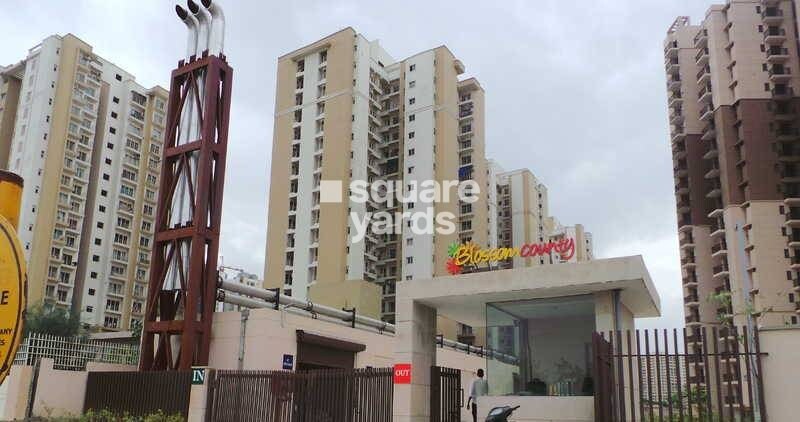 Logix Blossom County Tower View 6