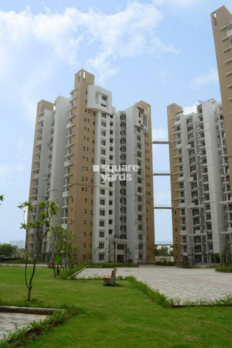 Logix Blossom Greens Tower View 1