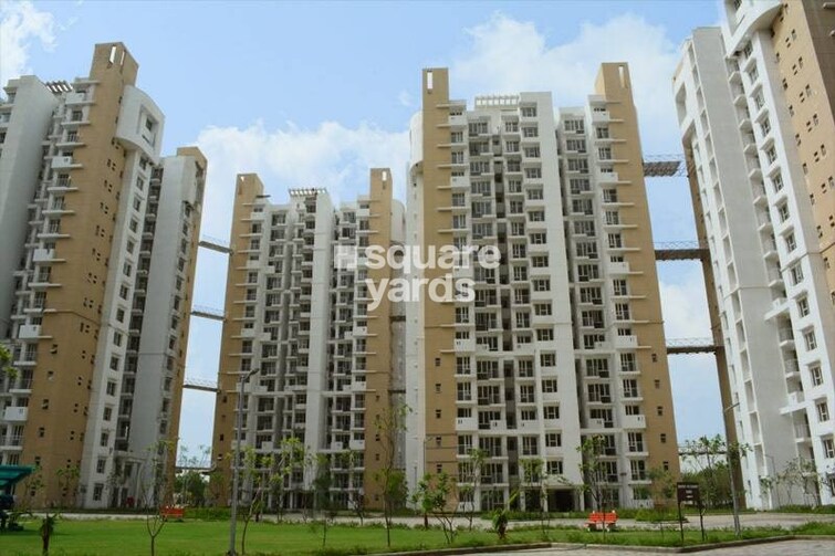 Logix Blossom Greens Tower View 2