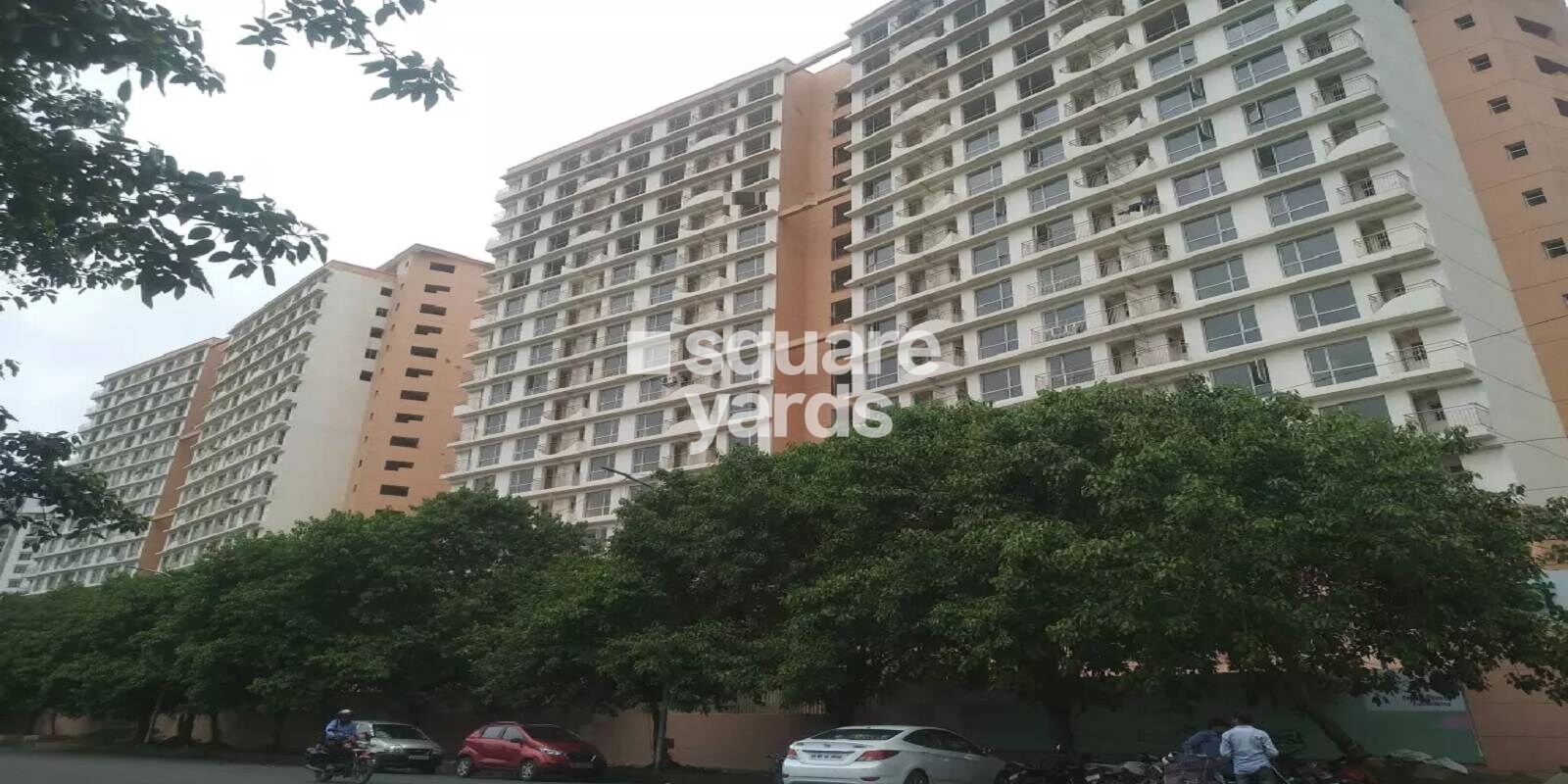 Logix Blossom Zest, Sector 143, Noida