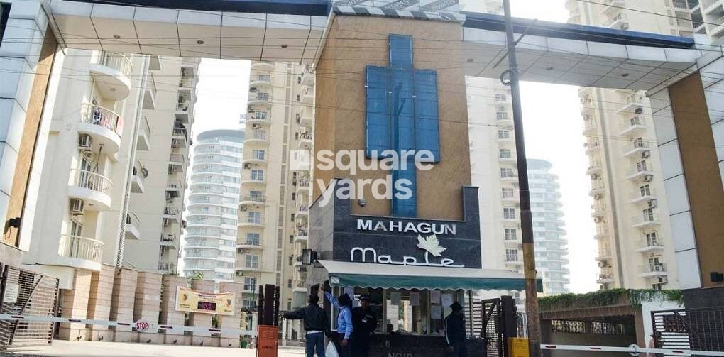 Mahagun Maple Entrance View