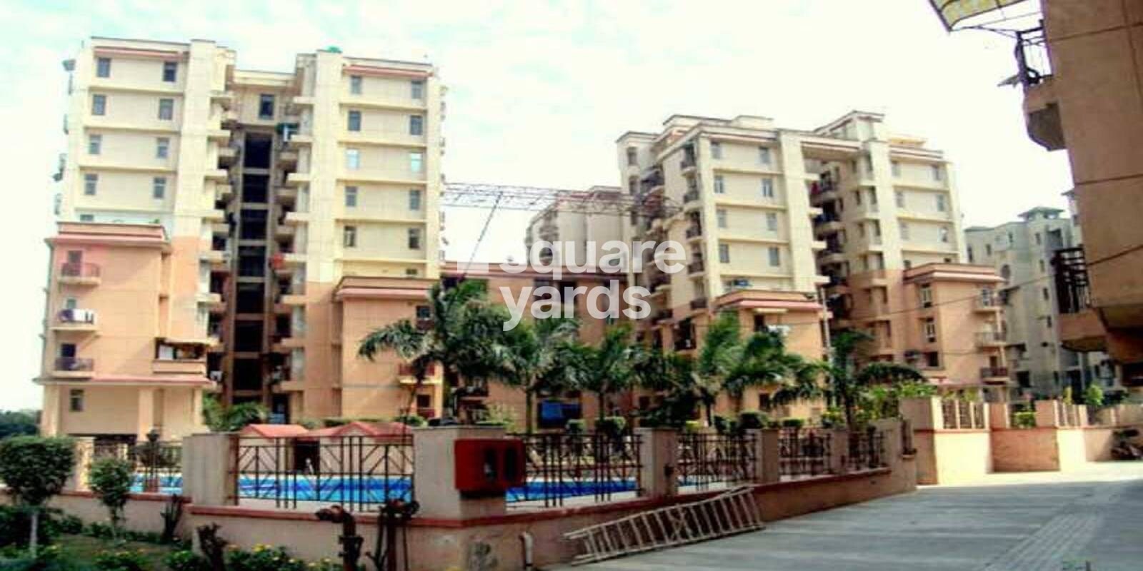 Metropark Park View Apartments, Sector 61, Noida