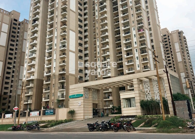 Nimbus The Golden Palm Tower View 3