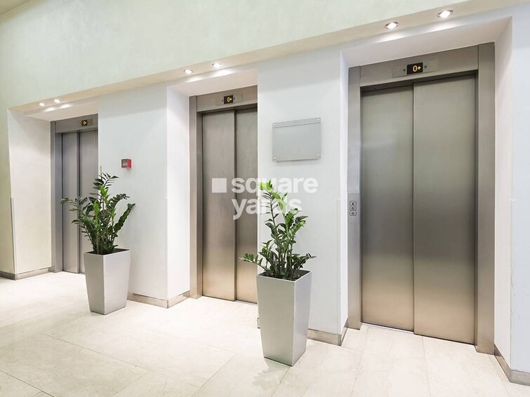 Omaxe Grand Lift Lobby Image