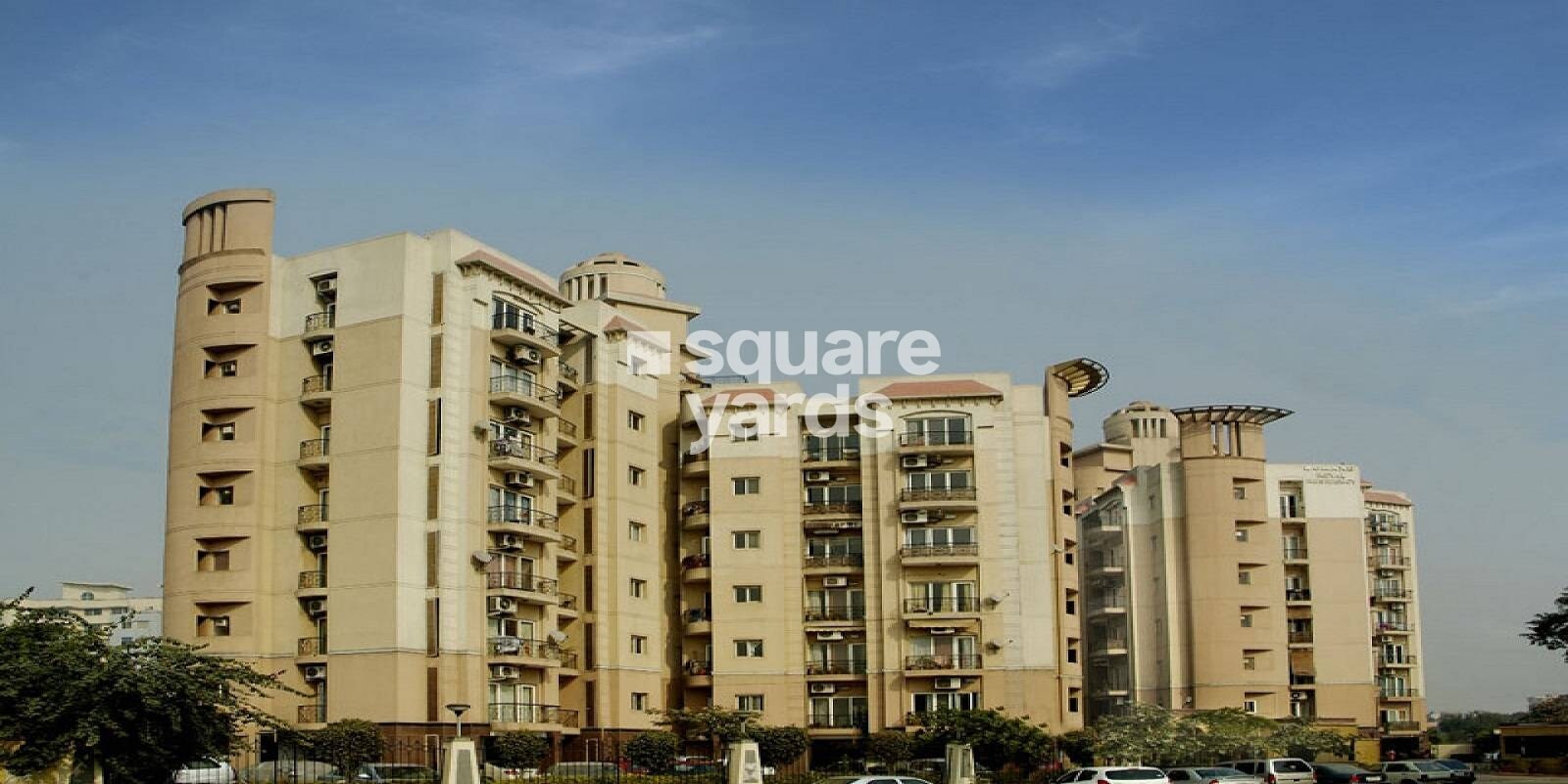Omaxe Royal Residency residential project in Sector 44