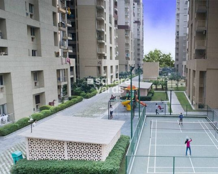 Paras Seasons Amenities-Features