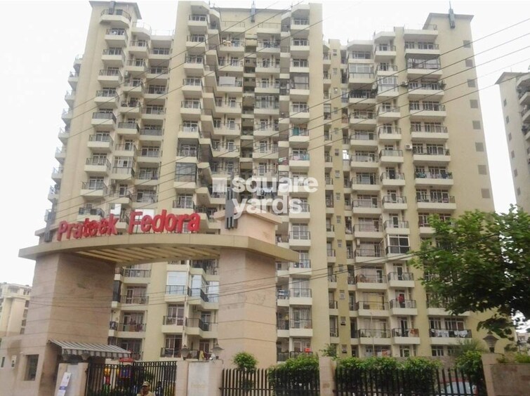 Prateek Fedora Tower View 2