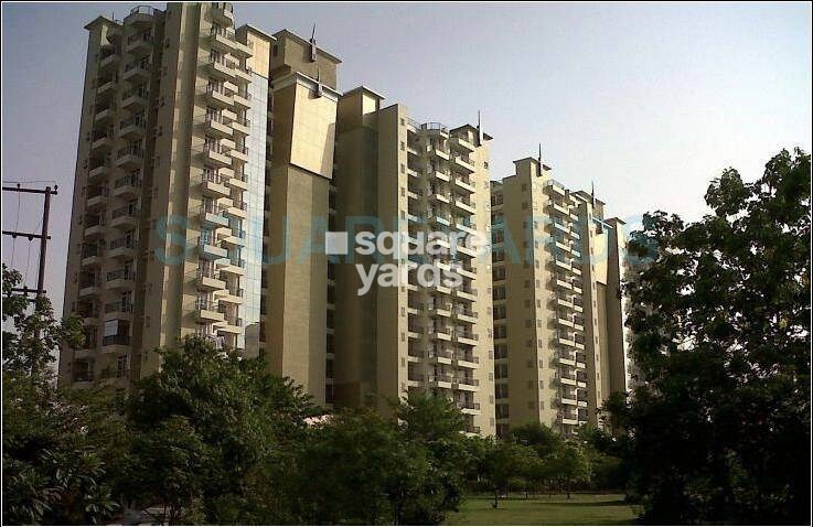 Prateek Fedora Tower View 1