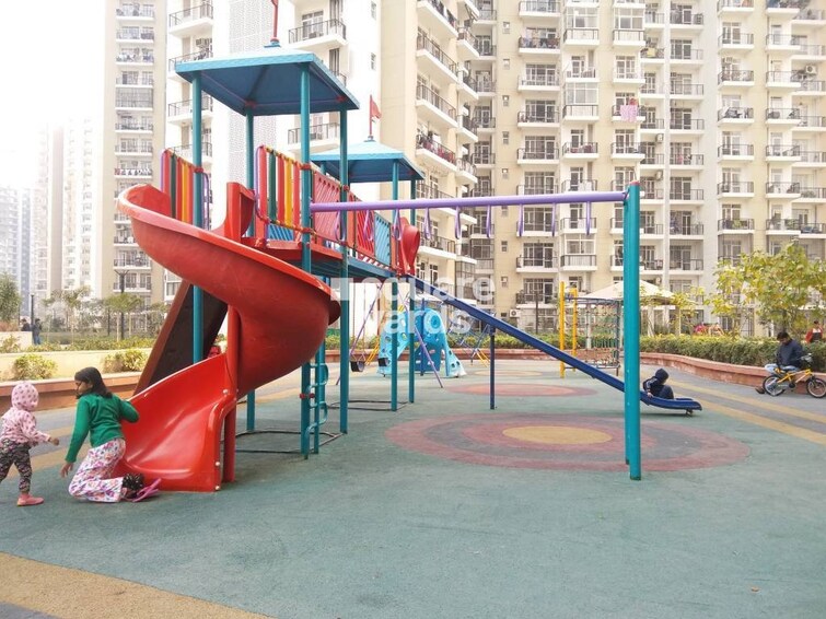 Prateek Wisteria Amenities-Features 1