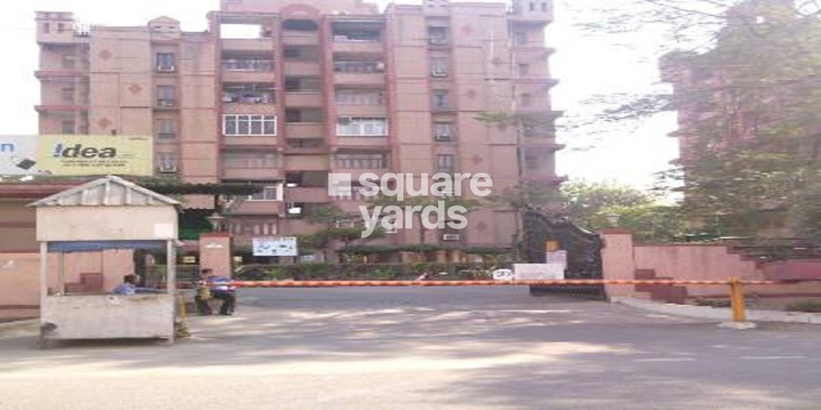 royal-garden-estate