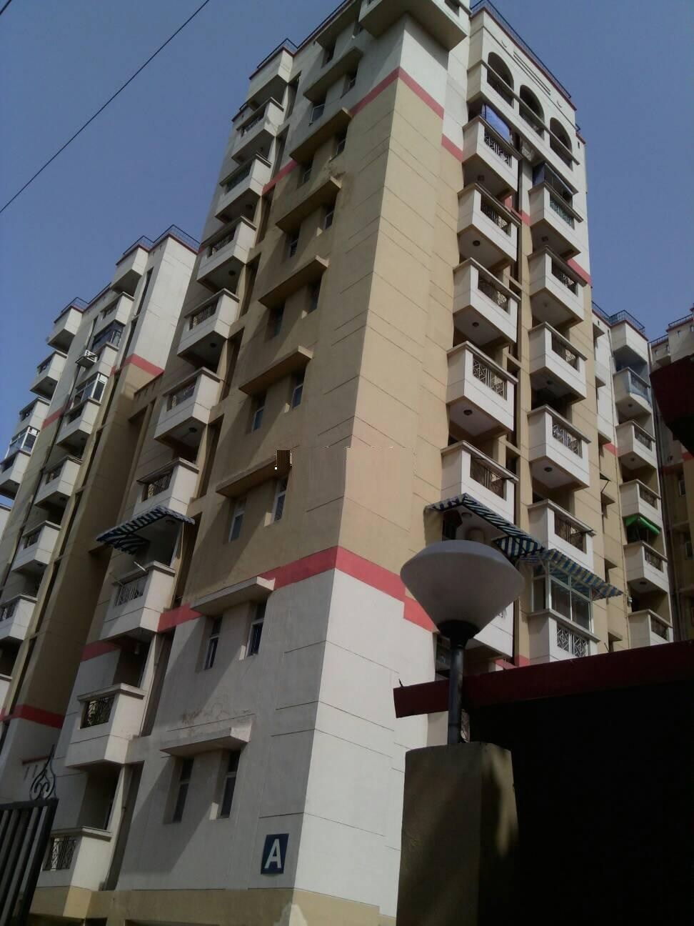 Shubhkamna Advert Apartments