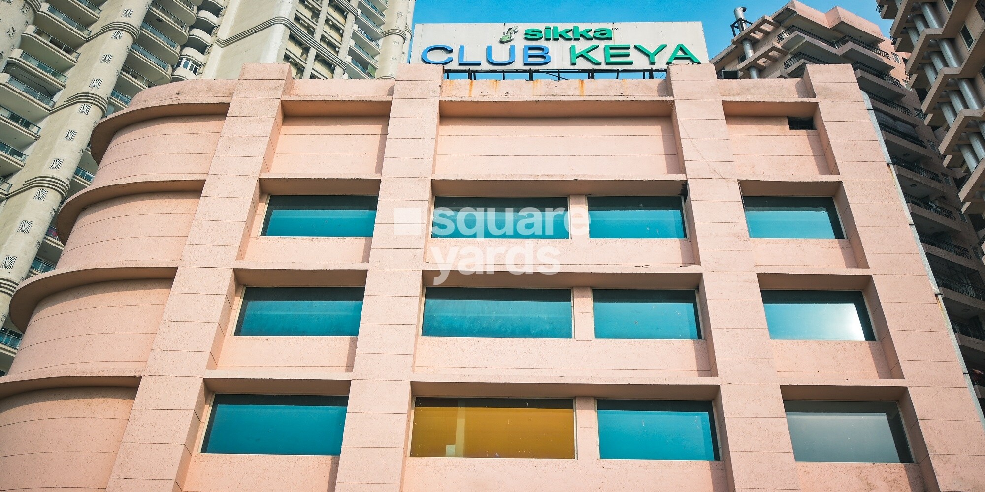 Sikka Karmic Greens Clubhouse External Image