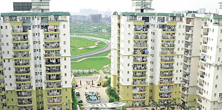 Supertech Emerald Court Apartment Exteriors