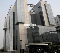 Chic 8 Square, Sector 125, Noida