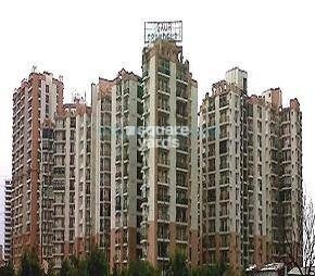Gaur Grandeur