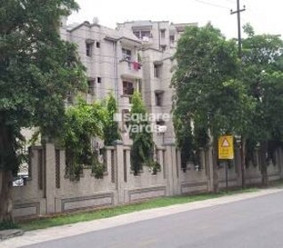 Purvanchal Panchahuli in Sector 61, Noida