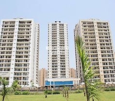 Rani Aakriti Shantiniketan, Sector 143, Noida