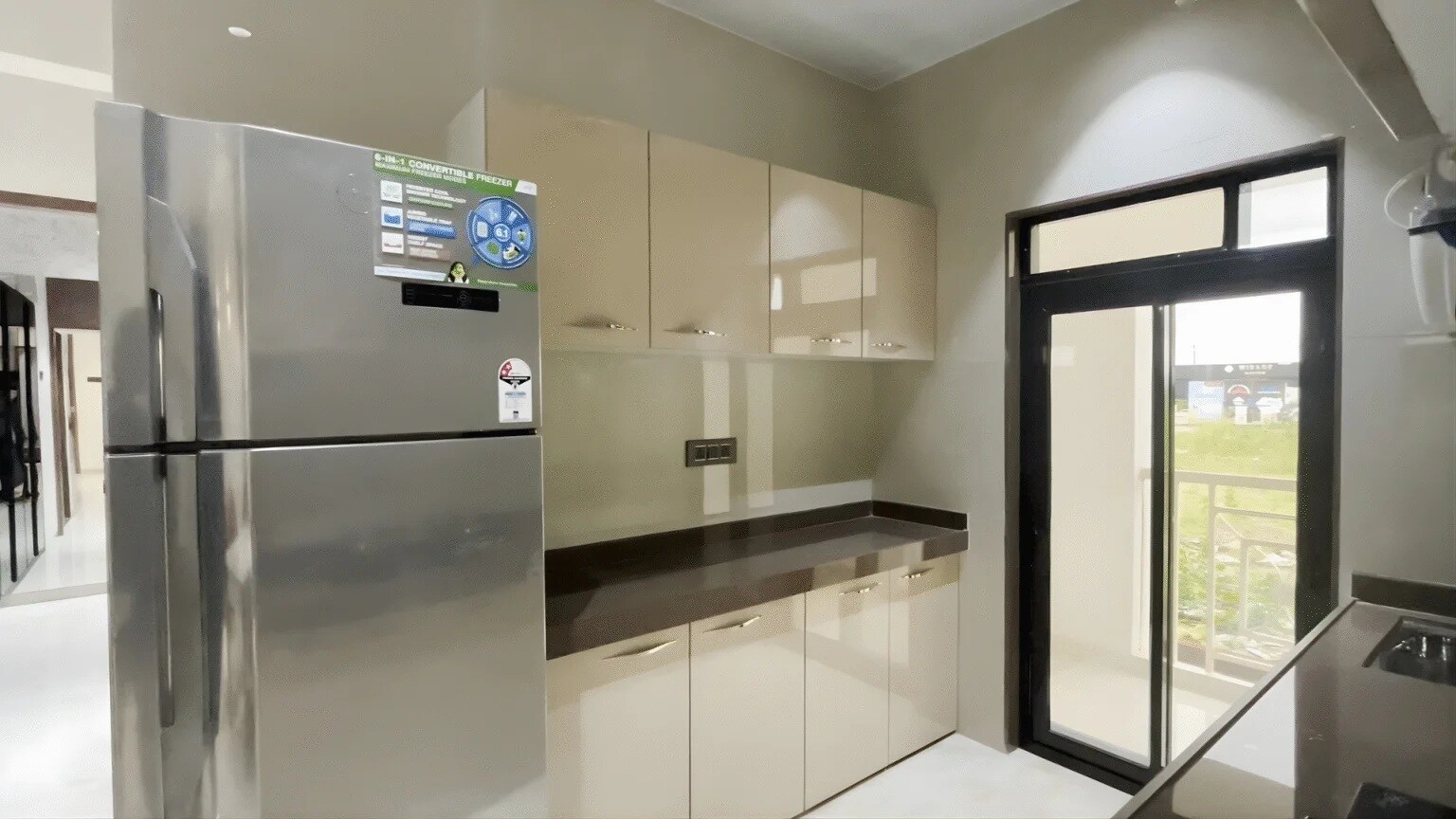 Gladiolus Crown Apartment Interiors 1