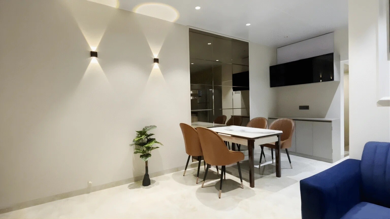 Gladiolus Crown Apartment Interiors 2