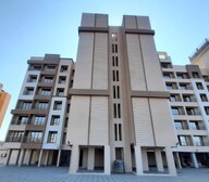 Kini Tower Apartment Exteriors
