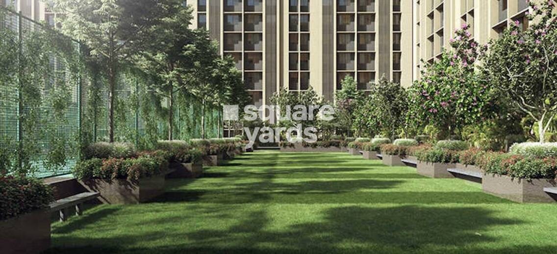 Rustomjee Avenue L WING A B C D Amenities-Features