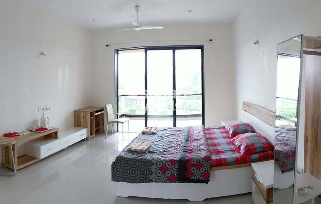 Rustomjee The Riverside