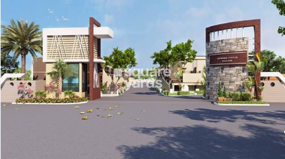 Shantee Spring Field Entrance View